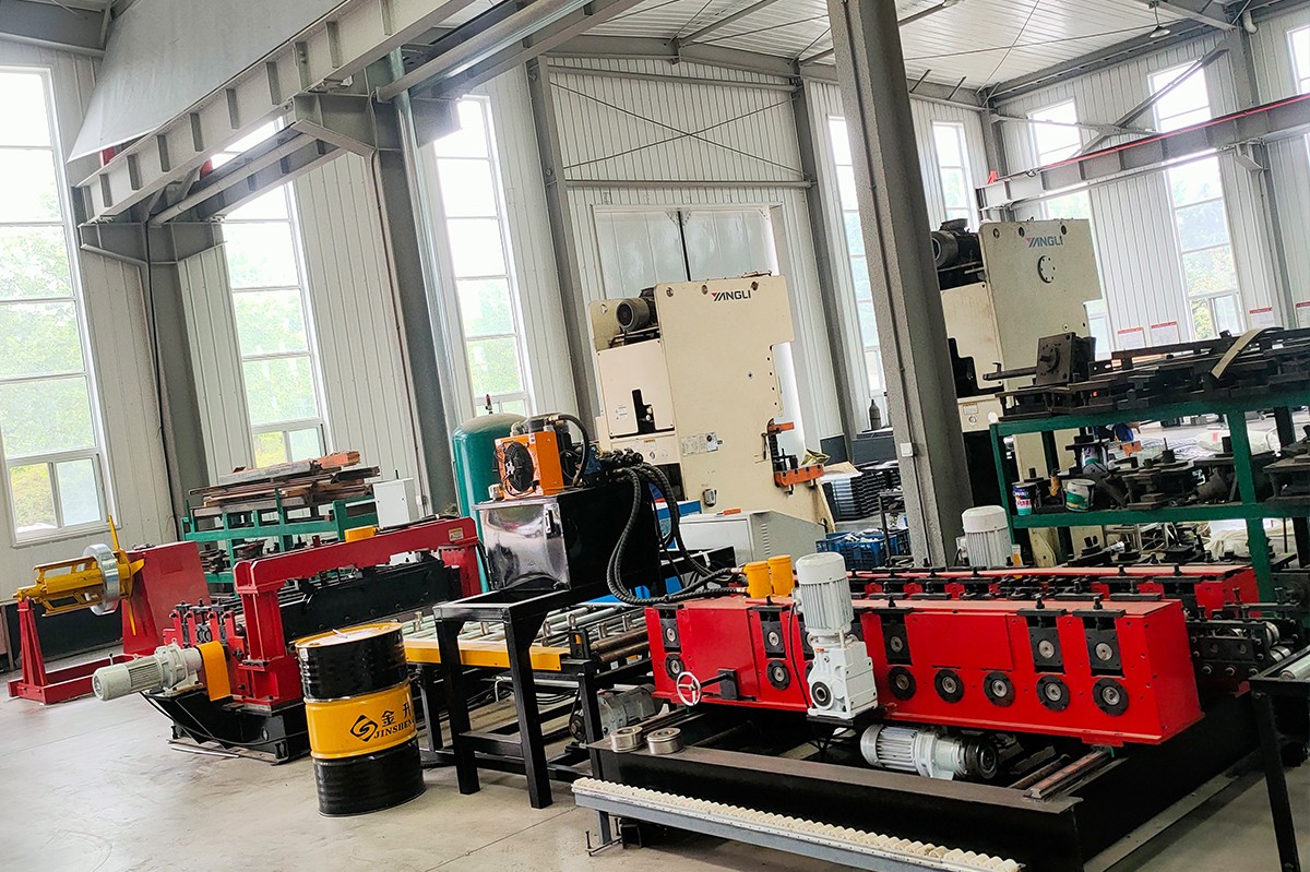 電纜橋架蓋板設備